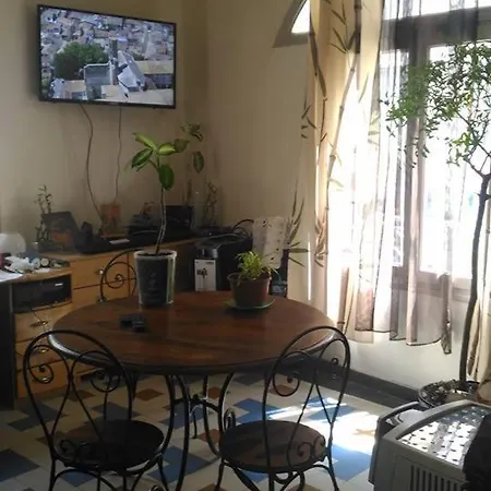 Chambre En Cataluna B&B 페르피냥